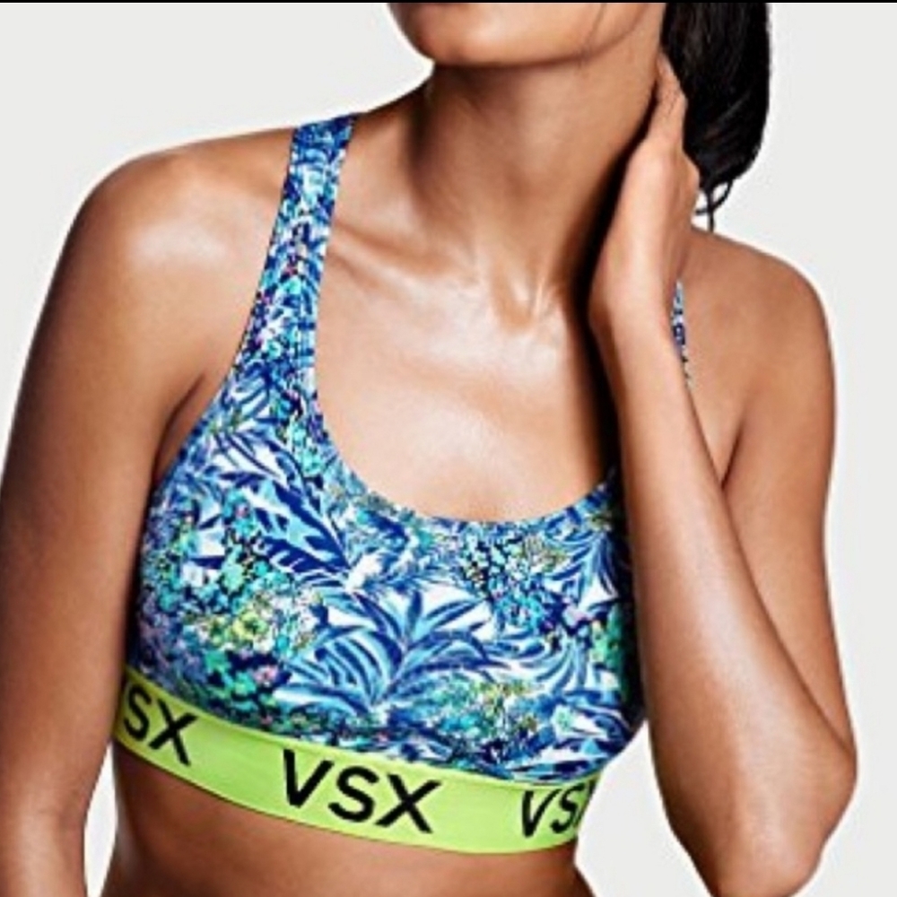 Victoria's Secret VSX Sport Bra Size Med